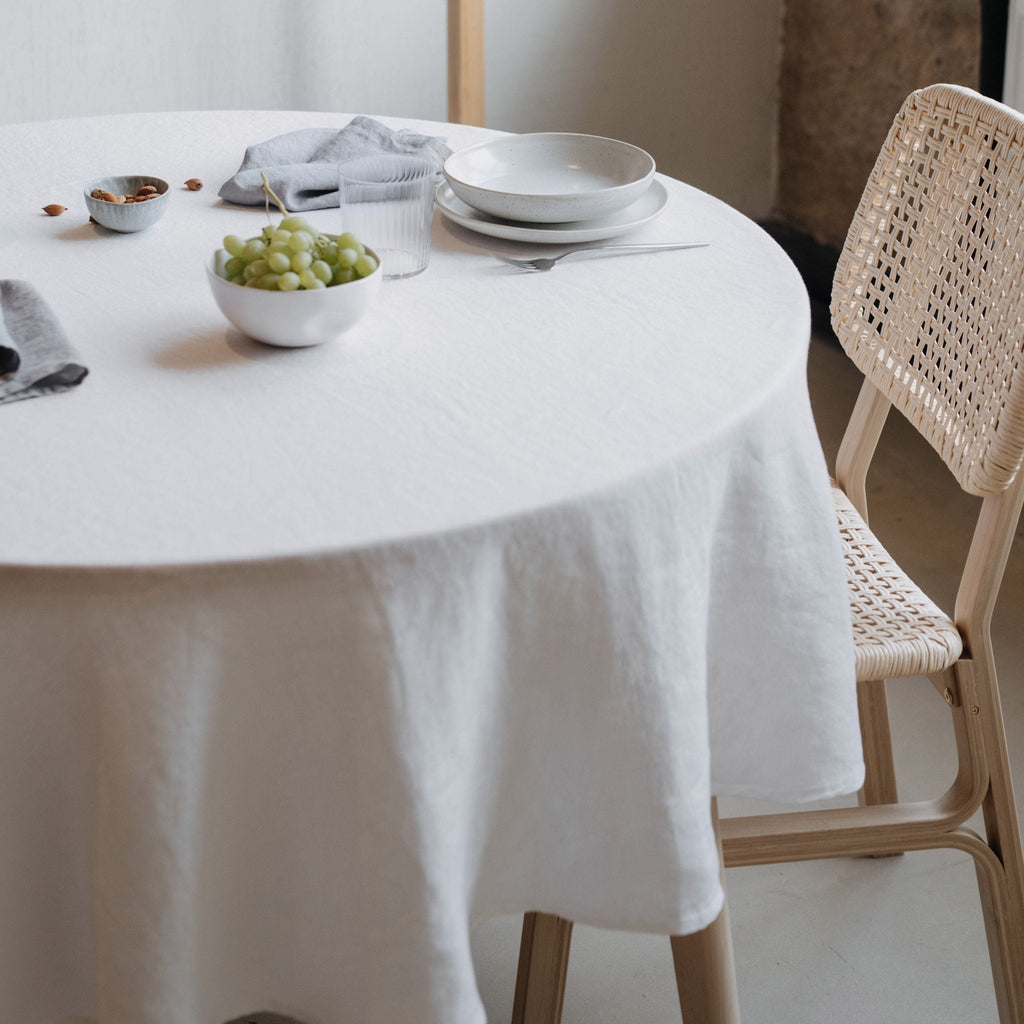 White Lightweight Linen Round Tablecloth