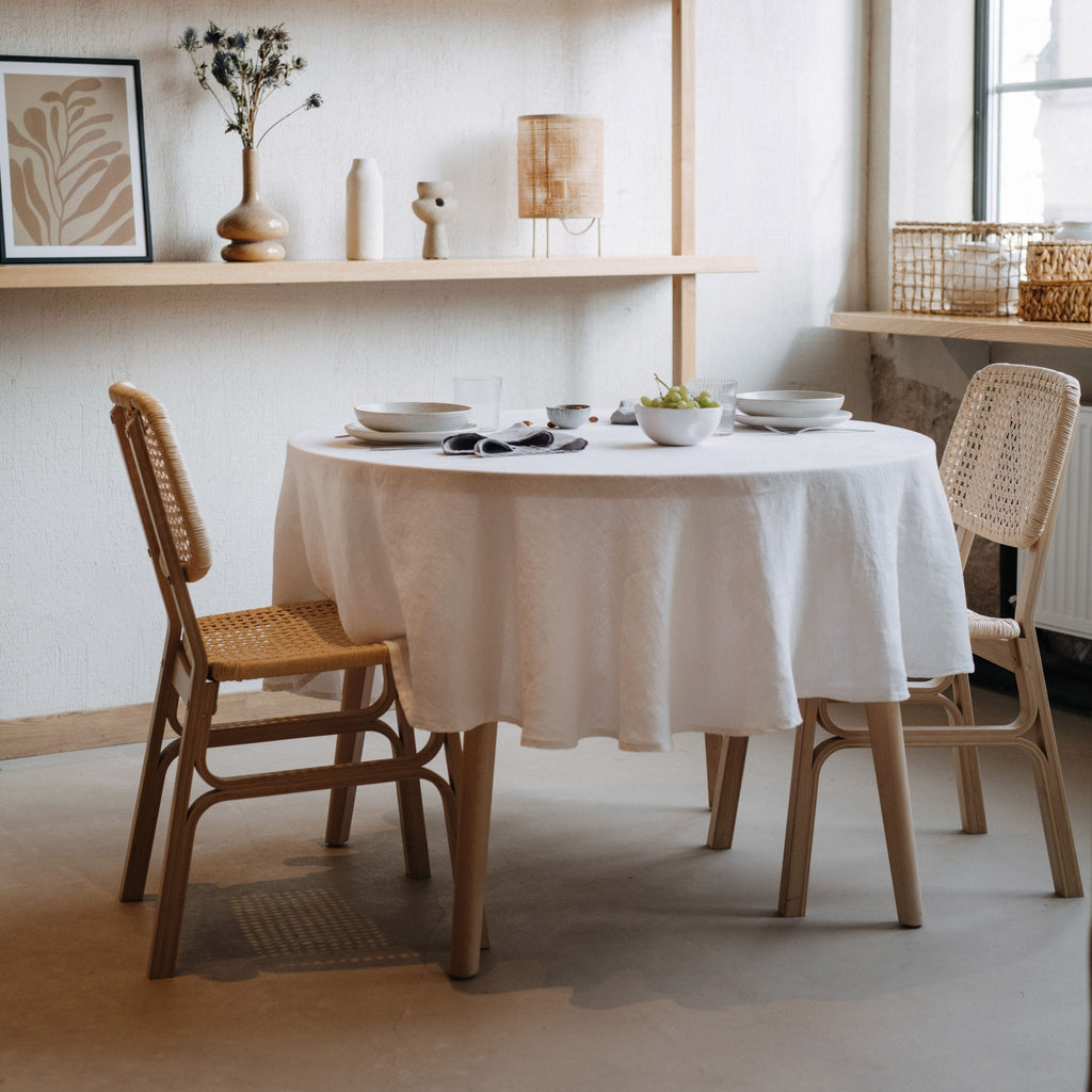 White Lightweight Linen Round Tablecloth