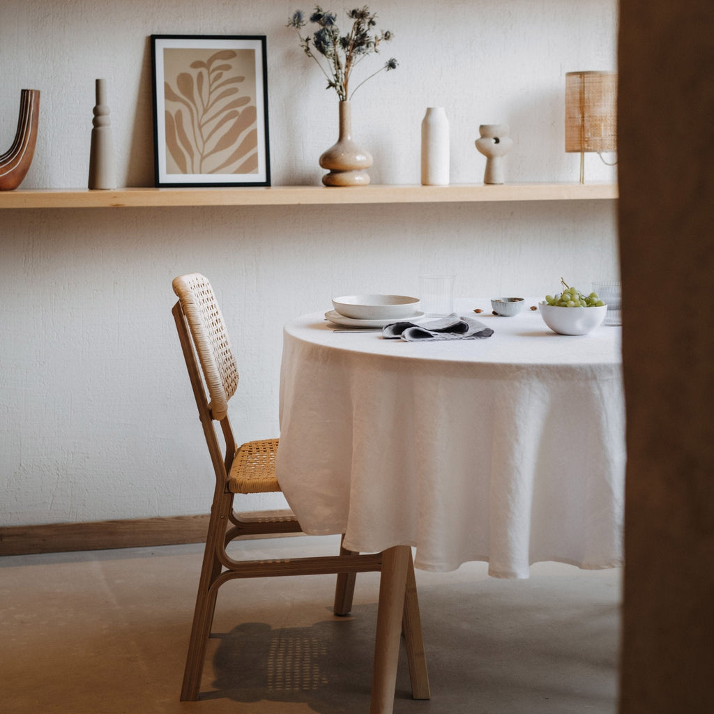 White Lightweight Linen Round Tablecloth