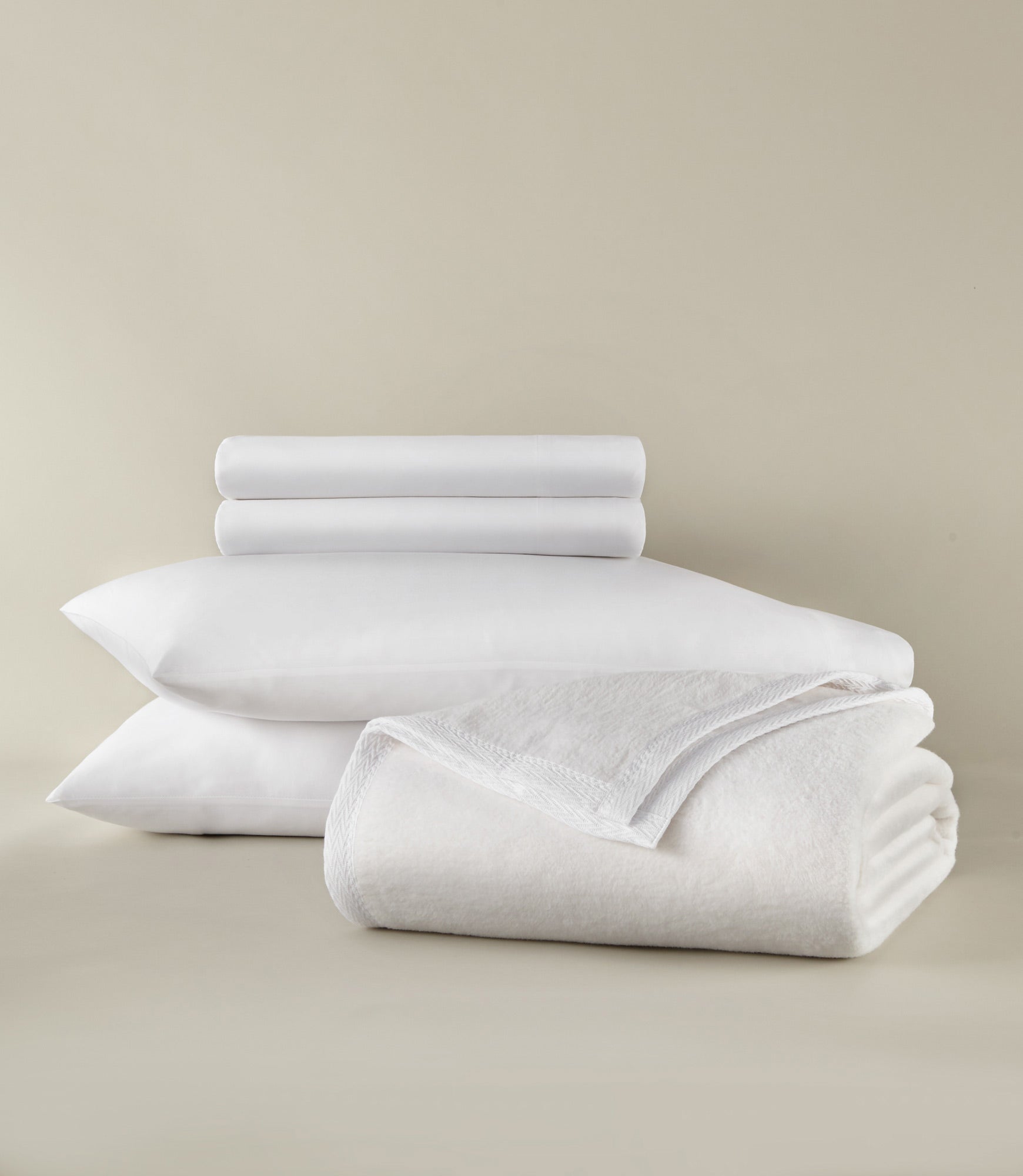 Emily All Seasons Bundle White 1